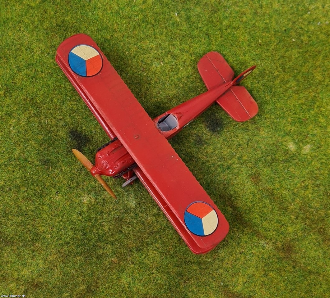 Avia B21